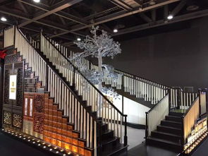 梯博士工廠旗艦店開業暨彭羅斯階梯巡展典禮圓滿舉行