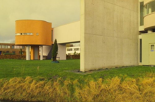 荷蘭后現代之美 《墻屋第二號》的多彩世界——第三墻